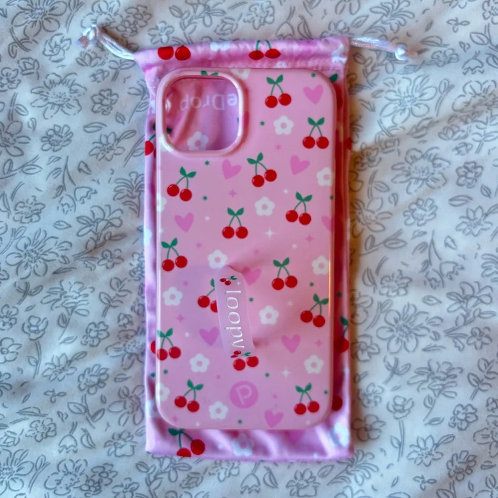 iPhone 15 plus loopy phone case